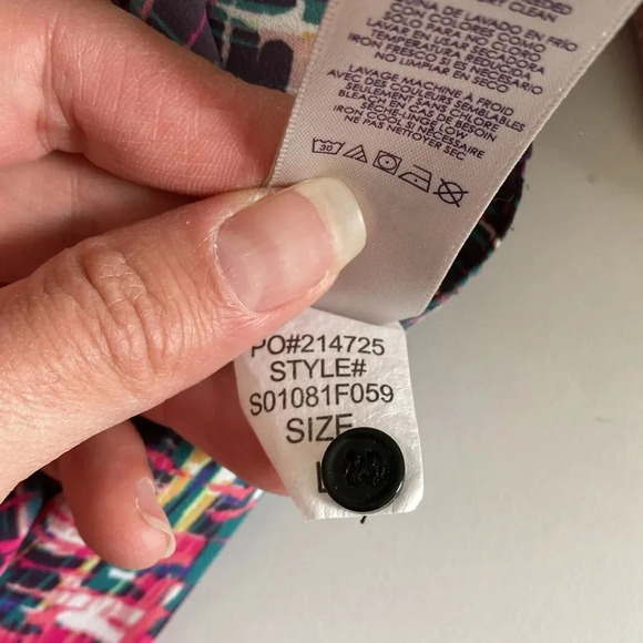 NYDJ printed blouse size large - Picture 8 of 10